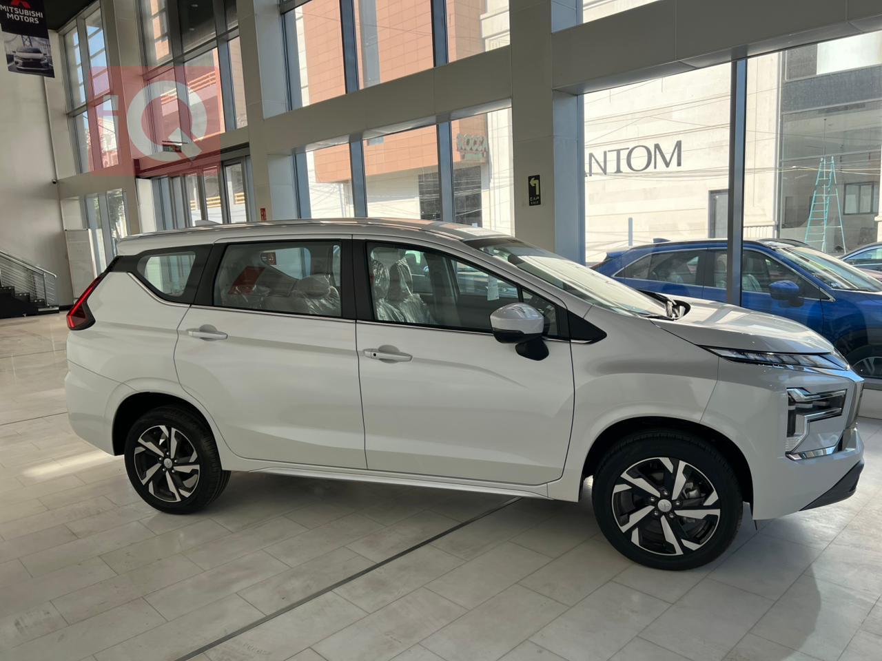 ميتسوبيشي اكسباندر